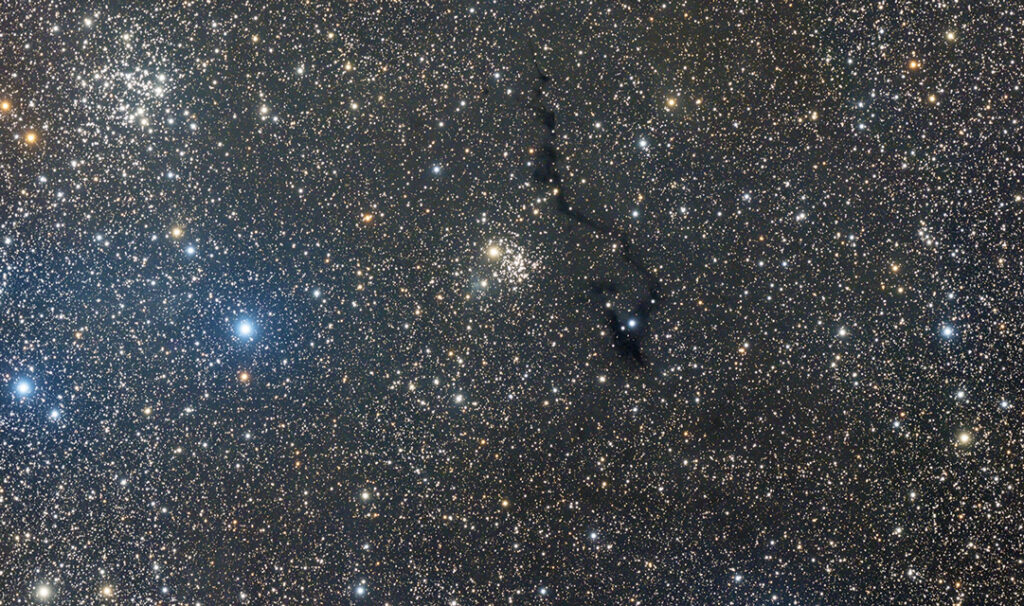 LDN 1334, a dark nebula in the constellation Cassiopeia. Taken using Sky-Watcher equipment. (Kevin LeGore, Sky-Watcher) | Astronomy by Night